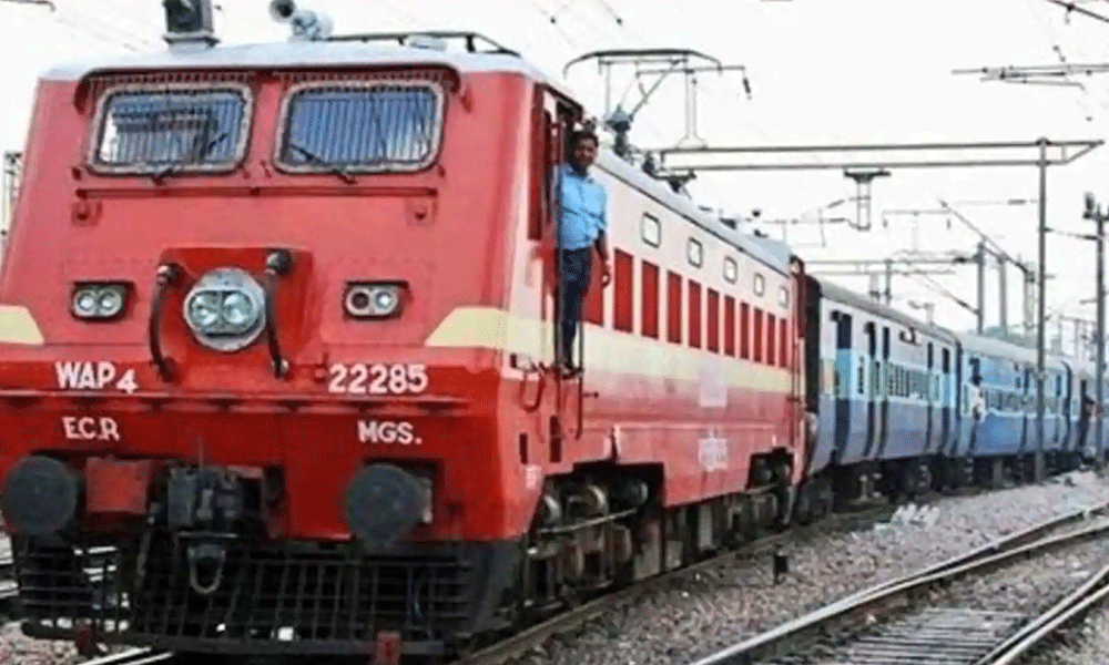 ട്രെയിനുകളിൽ ജനറൽ കോച്ചുകൾ നവംബർ ഒന്ന് മുതൽ