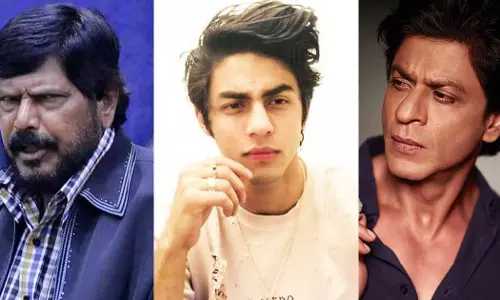 ആര്യനെ ലഹരി വിമുക്ത കേന്ദ്രത്തിലാക്കണം; ഷാറൂഖ് ഖാന് കേന്ദ്രമന്ത്രിയുടെ ഉപദേശം