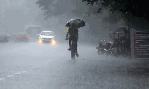 സംസ്ഥാനത്തെ പത്ത് ജില്ലകളിൽ ഇടിയോടു കൂടിയ മഴയ്ക്ക് സാധ്യത