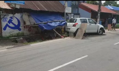 തിരുവനന്തപുരം ചെമ്പഴന്തിയിൽ കാർ പച്ചക്കറി കടയിലേക്ക് ഇടിച്ച് കയറി കടയുടമ മരിച്ചു