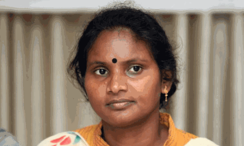 തനിക്കെതിരെയുള്ള എ വിജയരാഘവന്റെ പദപ്രയോഗങ്ങൾ അവഹേളനമല്ലേയെന്ന് രമ്യാ ഹരിദാസ്