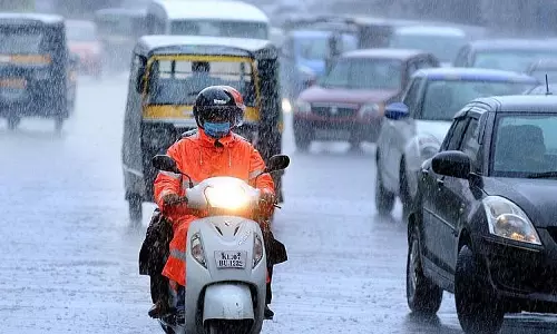 പുതിയ ന്യൂനമര്‍ദം രൂപപ്പെടുന്നു; സംസ്ഥാനത്ത് ഞായറാഴ്ച വരെ വ്യാപക മഴയ്ക്ക് സാധ്യത