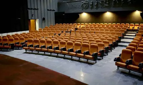 തിരശ്ശീല ഉയര്‍ന്നു; ഇനി സിനിമകളുടെ പൂക്കാലം