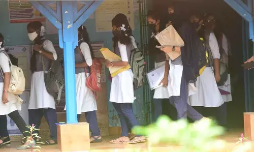 പ്ലസ് വൺ സീറ്റ് ക്ഷാമം പരിഹരിക്കാൻ സർക്കാർ; അധിക ബാച്ചും സീറ്റും അനുവദിക്കും