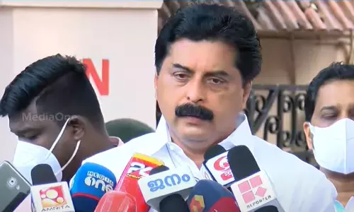 ഇരുപതിലധികം ക്യാമ്പുകള്‍ സജ്ജം, കര്‍ശന നിര്‍ദേശങ്ങള്‍ നല്‍കി; ഡാം തുറക്കാനുള്ള തയ്യാറെടുപ്പുകള്‍ പൂര്‍ത്തിയായെന്ന് മന്ത്രി