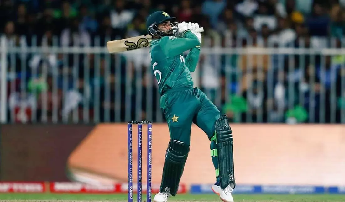 6,0,6,0,6,6; ഇത് ആസിഫലി, പാകിസ്താന്റെ ധോണി! 6,0,6,0,6,6; ഇത് ആസിഫലി, പാകിസ്താന്റെ ധോണി!