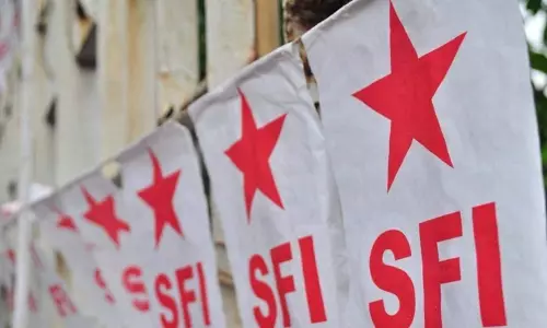 ഇടത് ഐക്യത്തെ തകർക്കാൻ എസ്എഫ്ഐ ശ്രമിക്കുന്നുവെന്ന് എഐവൈഎഫ് കോട്ടയം ജില്ല പ്രസിഡന്റ് ഇടത് ഐക്യത്തെ തകർക്കാൻ എസ്എഫ്ഐ ശ്രമിക്കുന്നുവെന്ന് എഐവൈഎഫ് കോട്ടയം ജില്ല പ്രസിഡന്റ്