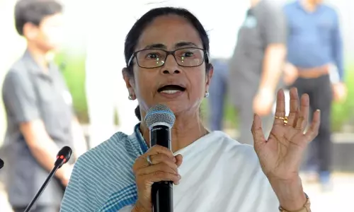 മോദിജി കൂടുതല്‍ ശക്തനാവാന്‍ കാരണം കോണ്‍ഗ്രസ്: രൂക്ഷവിമര്‍ശനവുമായി മമത ബാനര്‍ജി