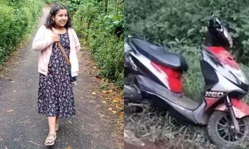 ഇലക്ട്രിക് സ്കൂട്ടറിൽ ലോറിയിടിച്ച് പത്താം ക്ലാസുകാരിക്ക്​ ദാരുണാന്ത്യം