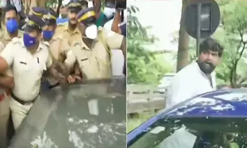 കോണ്‍ഗ്രസ് സമരത്തിനെതിരെ പ്രതിഷേധിച്ച ജോജുവിന്‍റെ വാഹനം തകര്‍ത്തു; നടന്‍ അപമര്യാദയായി പെരുമാറിയെന്ന് പരാതി