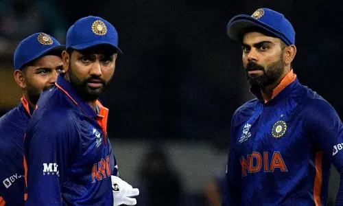 അത് ശരിയായില്ല, എന്തിന് രോഹിതിനെ മൂന്നാം സ്ഥാനത്തേക്ക് ഇറക്കി? ചോദ്യവുമായി സുനിൽ ഗവാസ്‌കർ