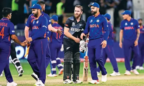 കളിക്കാർ യന്ത്രമനുഷ്യരല്ല; ഇന്ത്യൻ ടീമിന് പിന്തുണയുമായി പീറ്റേഴ്‌സൺ