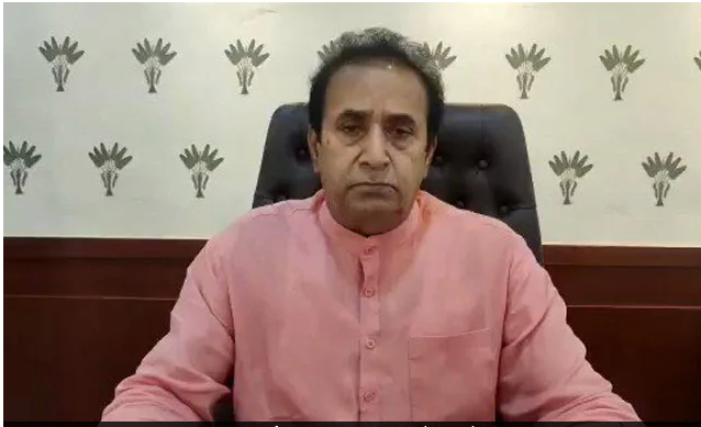 മഹാരാഷ്ട്ര മുന്‍ ആഭ്യന്തരമന്ത്രി അനില്‍ ദേശ്മുഖ്  അറസ്റ്റിൽ