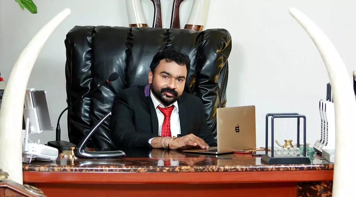 മോന്‍സണെതിരായ പോക്സോ കേസ്: മൂന്ന് ഡോക്ടര്‍മാര്‍ക്കെതിരെ പൊലീസ് കേസെടുത്തു