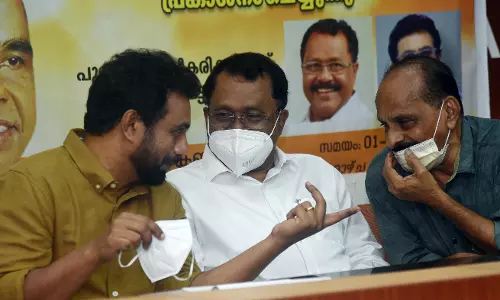 രാഷ്ട്രീയത്തിലെ സൗഹൃദ അന്തരീക്ഷം തിരിച്ചു പിടിക്കണം: മാരാര്‍ പുസ്തക പ്രകാശന വേദിയില്‍ ജോണ്‍ ബ്രിട്ടാസ്