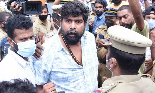 നടൻ ജോജു ജോർജിനെ ആക്രമിച്ച കേസിൽ ഇന്ന് കൂടുതൽ അറസ്റ്റ് ഉണ്ടായേക്കും