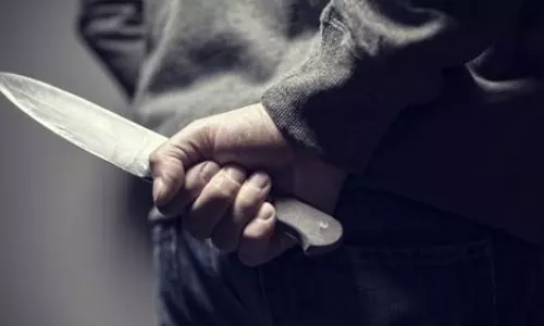 കോഴിക്കോട് മുക്കത്ത് യുവാക്കൾ തമ്മിൽ കത്തിക്കുത്ത്