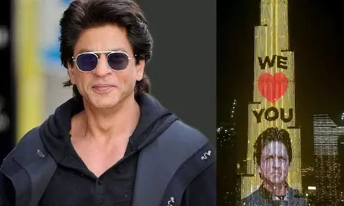 വിവാദങ്ങളൊന്നും ബാധിച്ചില്ല; ഷാരൂഖ് ഖാനായി മിന്നിത്തെളിഞ്ഞ് ബുർജ് ഖലീഫ വിവാദങ്ങളൊന്നും ബാധിച്ചില്ല; ഷാരൂഖ് ഖാനായി മിന്നിത്തെളിഞ്ഞ് ബുർജ് ഖലീഫ