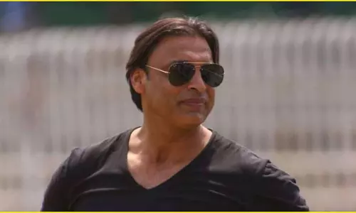 ഇന്ത്യന് ടീമില് കോഹ്ലിയെ അനുകൂലിക്കുന്നവരും എതിര്ക്കുന്നവരുമുണ്ട് ;ടീമില് വിഭാഗീയതയുണ്ടെന്ന പരാമര്ശവുമായി ശുഐബ് അക്തര് ഇന്ത്യന് ടീമില് കോഹ്ലിയെ അനുകൂലിക്കുന്നവരും എതിര്ക്കുന്നവരുമുണ്ട് ;ടീമില് വിഭാഗീയതയുണ്ടെന്ന പരാമര്ശവുമായി ശുഐബ് അക്തര്