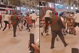 വിജയ് സേതുപതിക്കുനേരെ ബംഗളുരു വിമാനത്താവളത്തിൽ ആക്രമണം