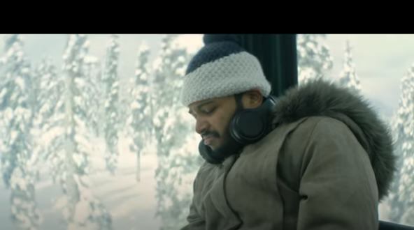 മഞ്ഞുമലയില്‍ ഒറ്റപ്പെട്ടു പോയ ജോയ് മോന്‍; സങ്കടം തീര്‍ക്കാന്‍ മിഴിയോരം നനഞ്ഞൊഴുകും പാട്ട്