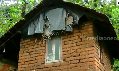 ഉരുള്‍പൊട്ടല്‍ ഭീതിയില്‍ കുറ്റ്യാടി; വീടുകള്‍ അപകടാവസ്ഥയില്‍, പലരും രക്ഷപ്പെട്ടത് തലനാരിഴക്ക്