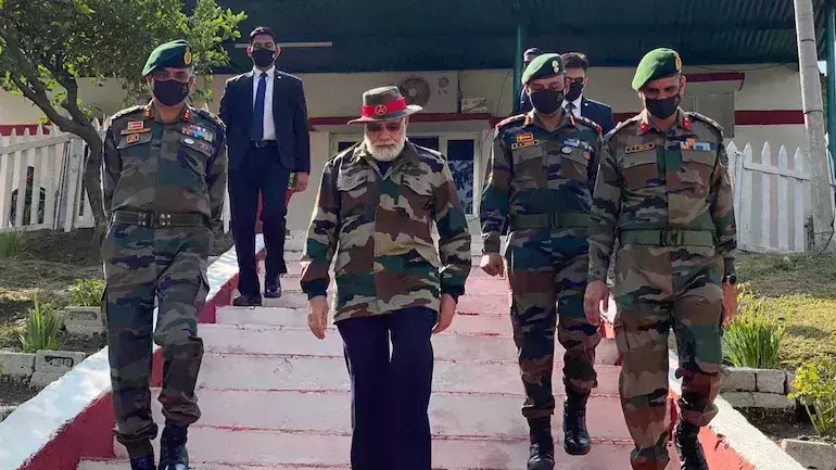 സൈനികര്‍ക്കൊപ്പം ദീപാവലി ആഘോഷിക്കാന്‍ പ്രധാനമന്ത്രി ജമ്മുവില്‍