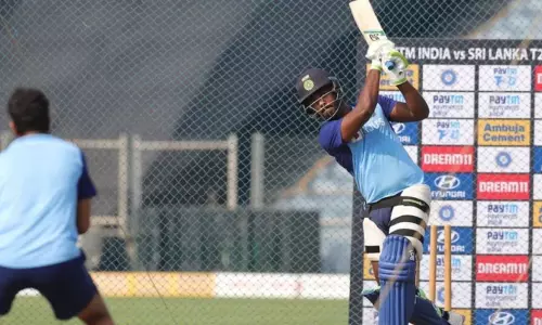 സഞ്ജുവിന്റെ ഇന്നിങ്‌സിന് അതേ നാണയത്തിൽ മറുപടി; കേരളത്തിന് തോൽവി