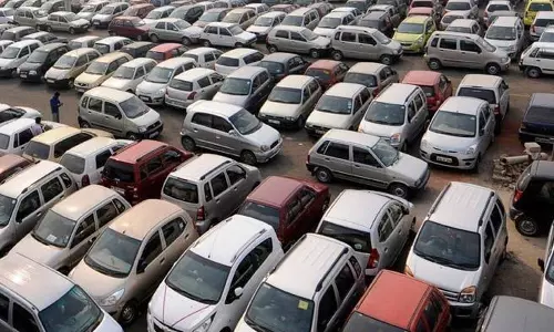 സെക്കൻഡ് ഹാൻഡ് കാർ വാങ്ങും മുമ്പ് എന്തൊക്കെ ശ്രദ്ധിക്കണം ?