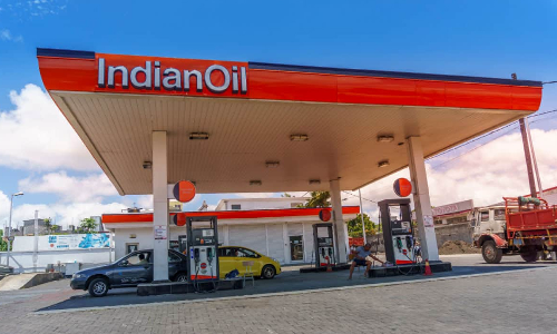 രാജ്യത്ത് 10,000 ഇവി ചാർജിങ് സ്റ്റേഷനുകൾ സ്ഥാപിക്കാൻ ഇന്ത്യൻ ഓയിൽ കോർപ്പറേഷൻ