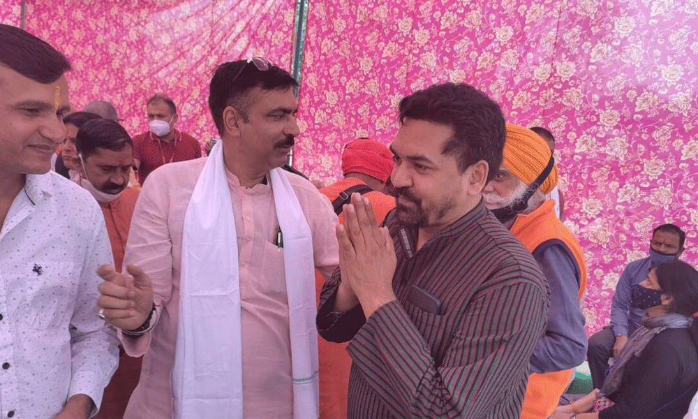 ഗുഡ്ഗാവിൽ ജുമുഅ നമസ്കാരം നടന്നിരുന്നിടത്ത് പൂജ നടത്തി ഹിന്ദുത്വ സംഘടന