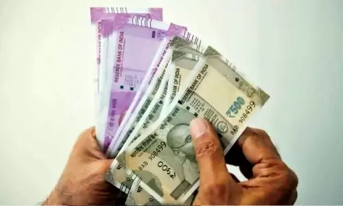 നോട്ടുനിരോധനത്തിന്റെ അഞ്ചു വർഷം; എന്നിട്ടും കാശ് കൈയിൽ തന്നെ