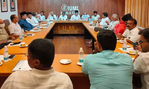 മുസ്ലിം ലീഗ് ദേശീയ നേതൃയോഗത്തില് സമദാനിക്ക് രൂക്ഷ വിമര്ശനം; കാണാന് പോലും സമ്മതിക്കുന്നില്ലെന്ന് ഖുര്റം അനീസ് മുസ്ലിം ലീഗ് ദേശീയ നേതൃയോഗത്തില് സമദാനിക്ക് രൂക്ഷ വിമര്ശനം; കാണാന് പോലും സമ്മതിക്കുന്നില്ലെന്ന് ഖുര്റം അനീസ്