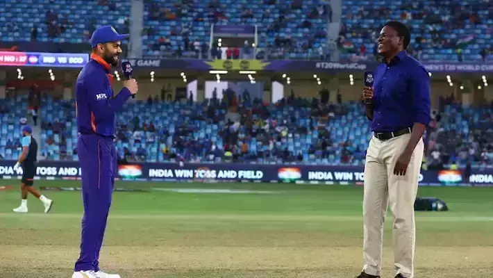 ആദ്യ മത്സരവും പിറന്നാൾ ദിനത്തിൽ കളിച്ചാൽ മതിയായിരുന്നു: ടോസ് ലഭിച്ചതിൽ ചിരിയോടെ കോലി ആദ്യ മത്സരവും പിറന്നാൾ ദിനത്തിൽ കളിച്ചാൽ മതിയായിരുന്നു: ടോസ് ലഭിച്ചതിൽ ചിരിയോടെ കോലി