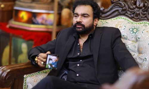 മോൻസൻ മാവുങ്കൽ വനംവകുപ്പിന്‍റെ കസ്റ്റഡിയിൽ