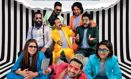 സ്യൂട്ടെന്നൊക്കെ പറഞ്ഞ് അളവെടുത്തപ്പോള് ഞാന് കരുതി അവാര്ഡ് വാങ്ങുമ്പോള് ഇടാനുള്ളതാണെന്ന് സ്യൂട്ടെന്നൊക്കെ പറഞ്ഞ് അളവെടുത്തപ്പോള് ഞാന് കരുതി അവാര്ഡ് വാങ്ങുമ്പോള് ഇടാനുള്ളതാണെന്ന്