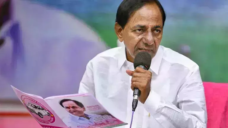 വിടുവായത്തം പറഞ്ഞാല് നാവരിയും; ബി.ജെ.പി സംസ്ഥാന അധ്യക്ഷനോട് തെലങ്കാന മുഖ്യമന്ത്രി വിടുവായത്തം പറഞ്ഞാല് നാവരിയും; ബി.ജെ.പി സംസ്ഥാന അധ്യക്ഷനോട് തെലങ്കാന മുഖ്യമന്ത്രി