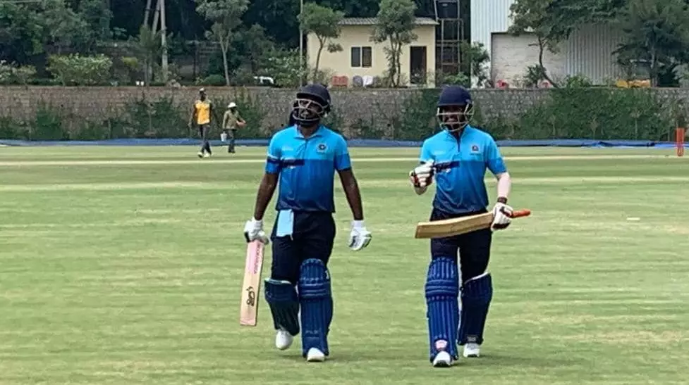 തകർത്തടിച്ച് സഞ്ജുവും സച്ചിൻ ബേബിയും: മധ്യപ്രദേശിനെ വീഴ്ത്തി കേരളം പ്രീക്വാർട്ടറിൽ