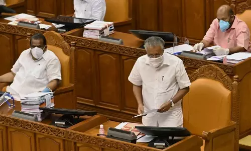 വിദേശരാജ്യങ്ങളില് കോവിഡ് ബാധിച്ച് മരിച്ച പ്രവാസി മലയാളികളുടെ കണക്കില്ലെന്ന് സമ്മതിച്ച് സർക്കാർ വിദേശരാജ്യങ്ങളില് കോവിഡ് ബാധിച്ച് മരിച്ച പ്രവാസി മലയാളികളുടെ കണക്കില്ലെന്ന് സമ്മതിച്ച് സർക്കാർ