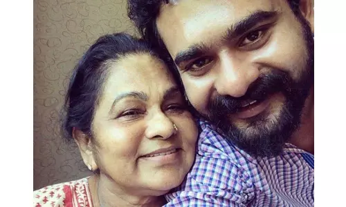 അമ്മ സുഖം പ്രാപിച്ചുവരുന്നു, പ്രാര്‍ത്ഥനകള്‍ക്ക് നന്ദി; കെ.പി.എ.സി ലളിതയുടെ ആരോഗ്യനിലയില്‍ പുരോഗതിയെന്ന് മകന്‍ സിദ്ധാര്‍ത്ഥ്