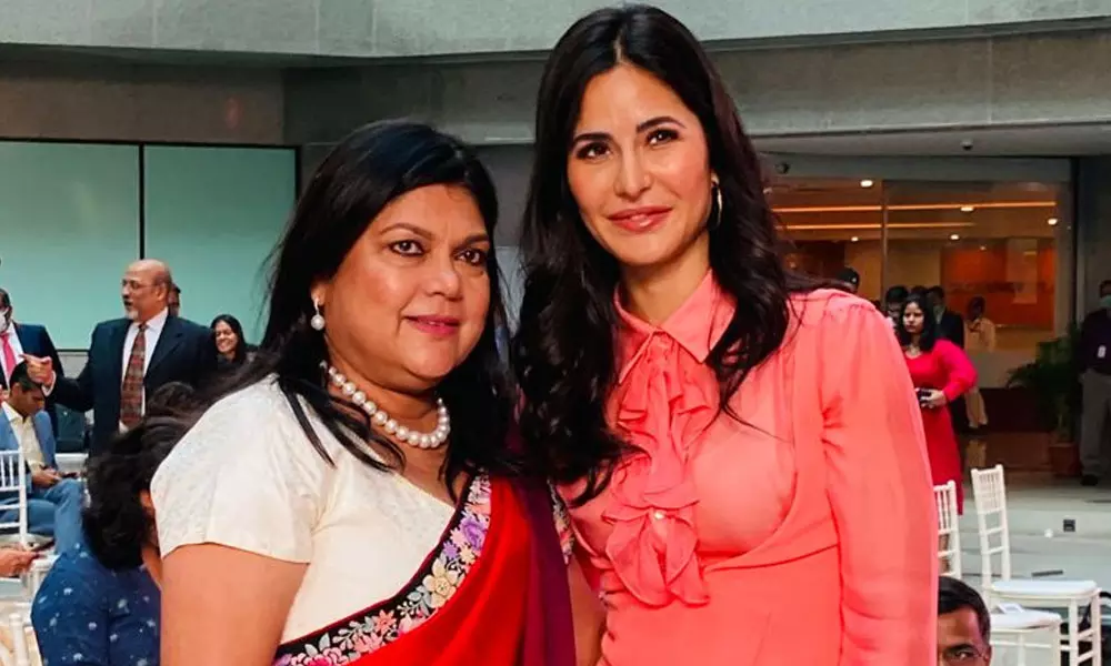 ഫാല്‍ഗുനിക്കൊപ്പം നടി കത്രീന കൈഫ്