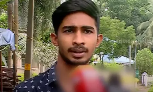 ആളുമാറി യുവാവിനെ മർദിച്ച സംഭവം; കുടുംബത്തിന്റെ ആരോപണം തള്ളി പൊലീസ് ആളുമാറി യുവാവിനെ മർദിച്ച സംഭവം; കുടുംബത്തിന്റെ ആരോപണം തള്ളി പൊലീസ്