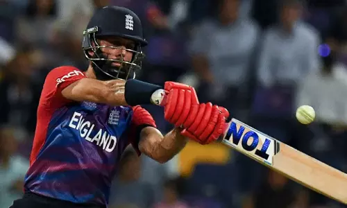 അർധ സെഞ്ച്വറിയുമായി അലി: ന്യൂസിലാൻഡിന് ജയിക്കാൻ 167 അർധ സെഞ്ച്വറിയുമായി അലി: ന്യൂസിലാൻഡിന് ജയിക്കാൻ 167