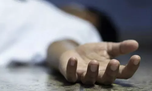 ഇടുക്കിയിൽ കളിക്കുന്നതിനിടെ  ഊഞ്ഞാൽ കഴുത്തിൽ കുരുങ്ങി പത്തുവയസുകാരൻ മരിച്ചു