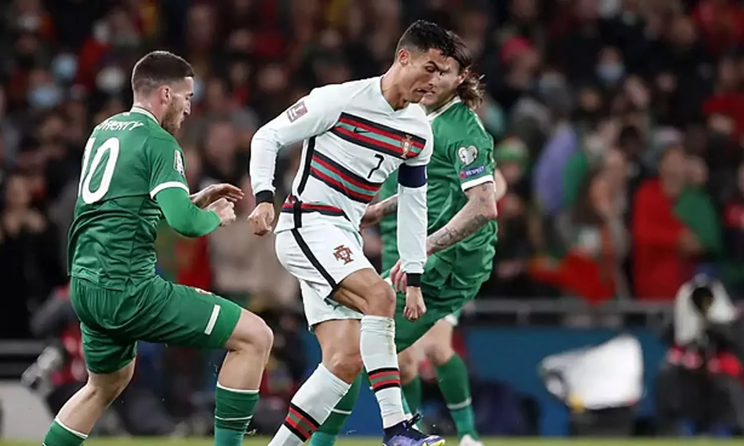 ചുവപ്പുകാർഡ് കണ്ട് പെപെ, പോർച്ചുഗലിനെ തളച്ച് അയർലൻഡ്