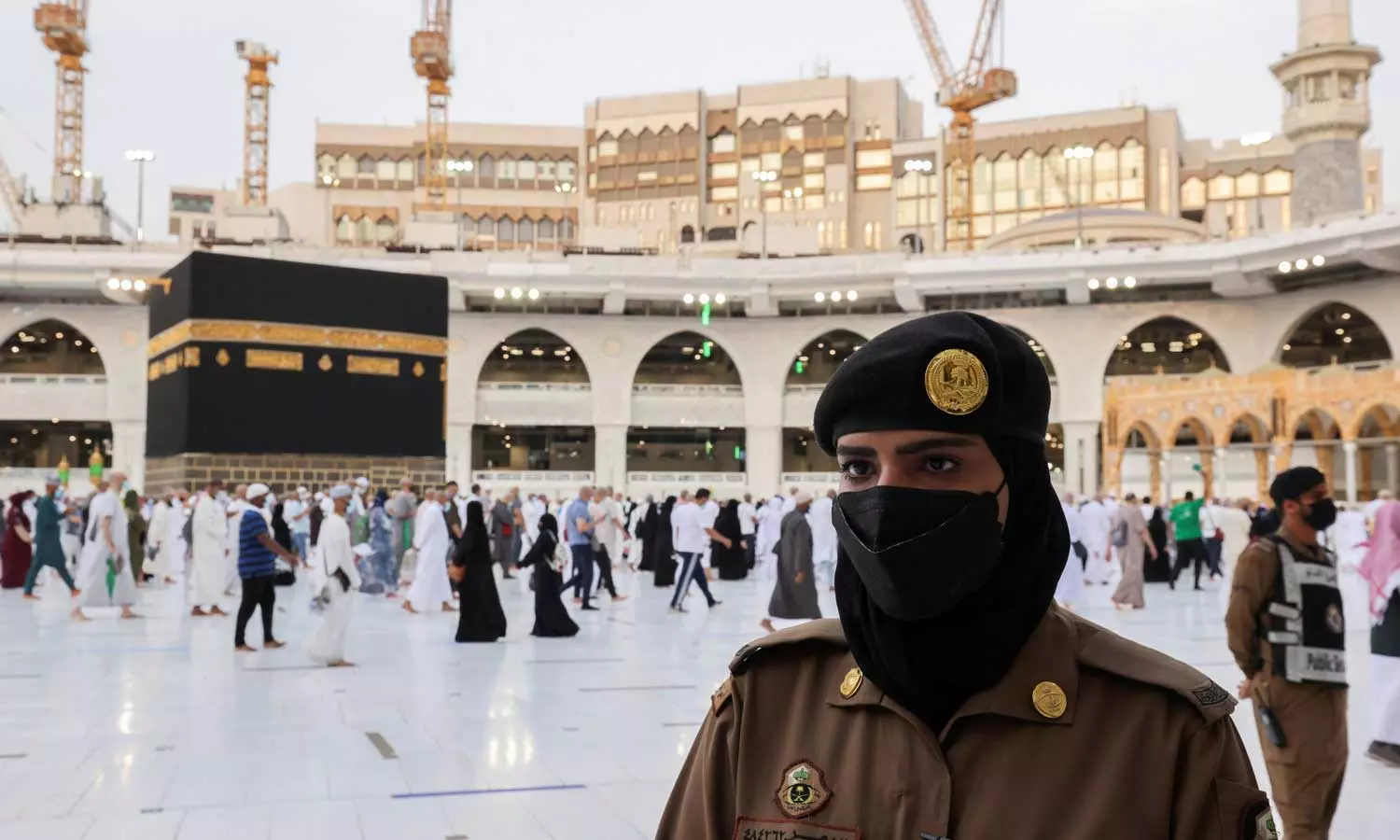 ഹജ്ജിനും ഉംറക്കും പുതിയ രീതി പ്രാബല്യത്തിൽ; വിദേശികൾക്ക് നേരിട്ട് അനുമതി പത്രം എടുക്കാം ഹജ്ജിനും ഉംറക്കും പുതിയ രീതി പ്രാബല്യത്തിൽ; വിദേശികൾക്ക് നേരിട്ട് അനുമതി പത്രം എടുക്കാം