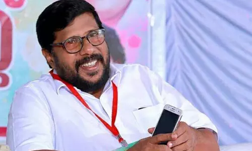 ദേവസ്വം നിയമനം പി.എസ്.സിക്ക് വിടാത്തത് മുന്നാക്ക സംവരണത്തെ ബാധിക്കുമെന്നതിനാൽ: കെ.വി അബ്ദുൽ ഖാദർ ദേവസ്വം നിയമനം പി.എസ്.സിക്ക് വിടാത്തത് മുന്നാക്ക സംവരണത്തെ ബാധിക്കുമെന്നതിനാൽ: കെ.വി അബ്ദുൽ ഖാദർ