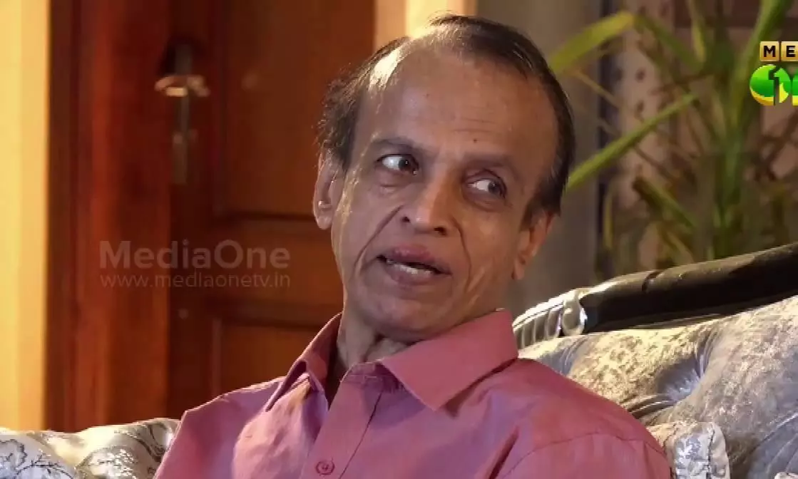 ആഘോഷങ്ങളുടെ പാട്ടുകാരന് ആഘോഷങ്ങളുടെ പാട്ടുകാരന്