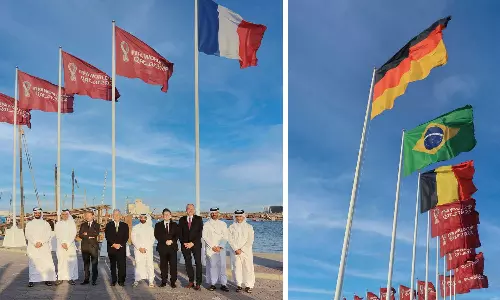 ഖത്തർ ലോകകപ്പ്; ടൂര്‍ണമെന്‍റില്‍ പങ്കെടുക്കുന്ന രാജ്യങ്ങളുടെ പതാക ഉയര്‍ത്താനുള്ള കൊടിമരങ്ങള്‍ ദോഹയില്‍ സ്ഥാപിച്ചു