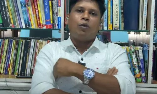 കേസുകൊടുക്കുമെന്നു പറഞ്ഞവരെ പേടിച്ചല്ല മയിലിനെ കറിവയ്ക്കാതിരുന്നത്; വിവാദങ്ങളോട് പ്രതികരിച്ച് ഫിറോസ് കേസുകൊടുക്കുമെന്നു പറഞ്ഞവരെ പേടിച്ചല്ല മയിലിനെ കറിവയ്ക്കാതിരുന്നത്; വിവാദങ്ങളോട് പ്രതികരിച്ച് ഫിറോസ്